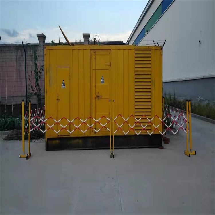 五指山发电机组油箱盖上留出小气孔有什么用？